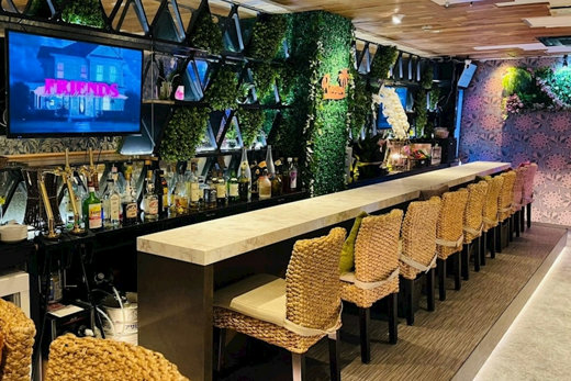 池袋ガールズバー リゾート [東京 夜遊びマップ]