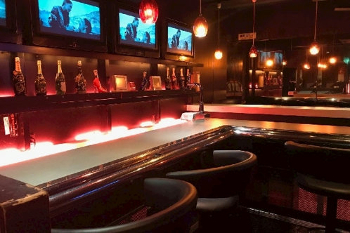 新宿ガールズバー ノムノム [東京 夜遊びマップ]